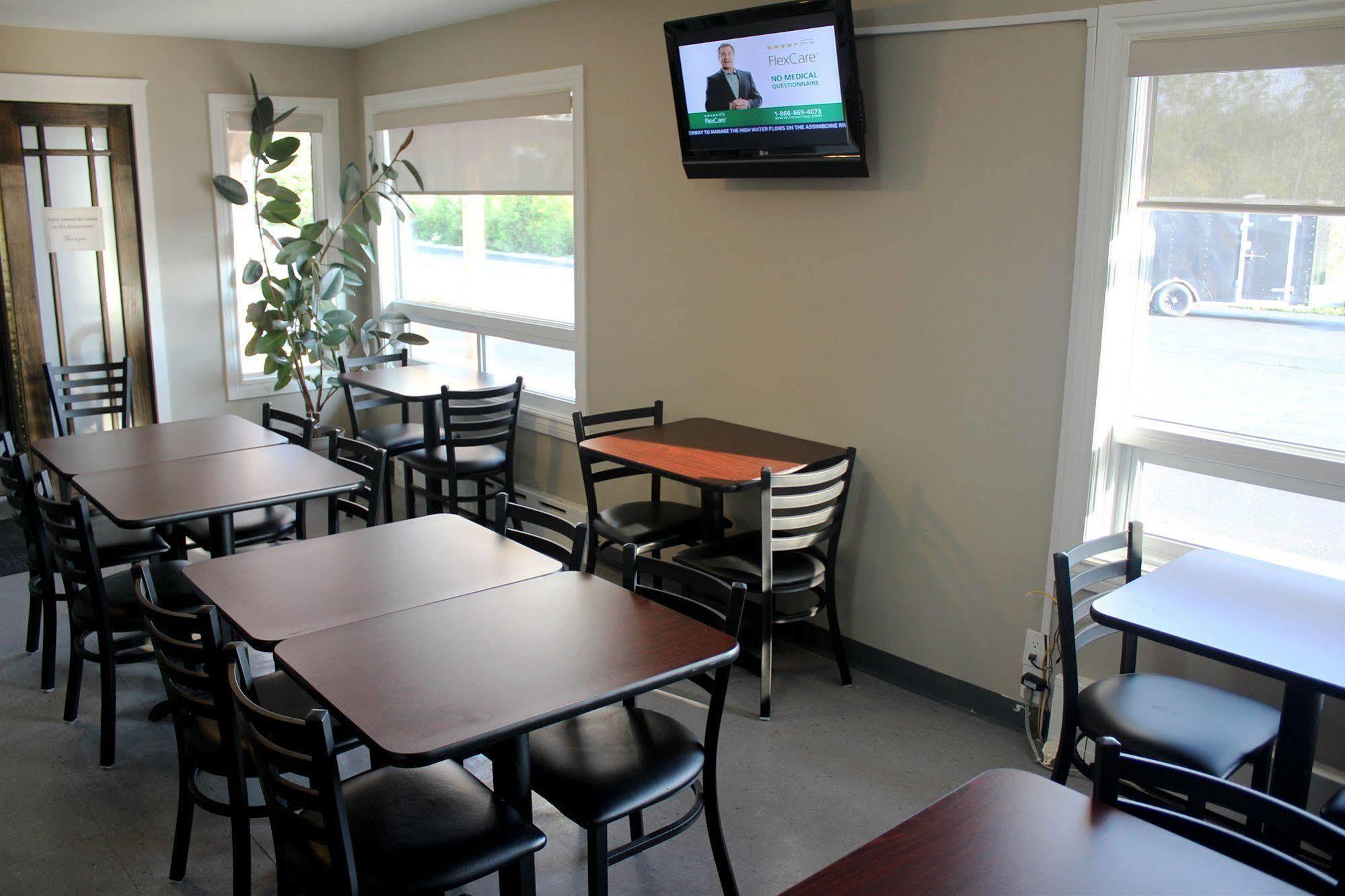 Moonlight Inn And Suites Sudbury Kültér fotó
