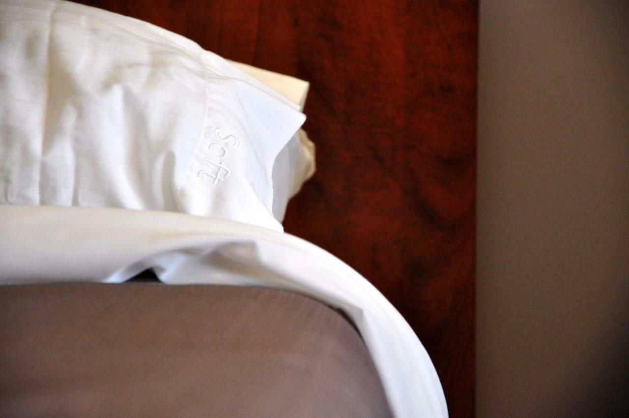 Moonlight Inn And Suites Sudbury Kültér fotó
